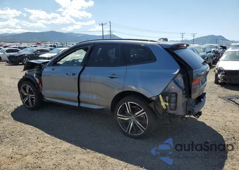 2021 Volvo Xc60 T8 Recharge R-Design из США, поврежденный, VIN YV4BR0DM5M1870075